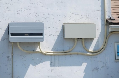ソーラーパネルと蓄電池が家庭用電源のトレンドに その理由を徹底解説 太陽光発電 風力発電 スマートハウスの選び方をリベラルソリューションがご提案